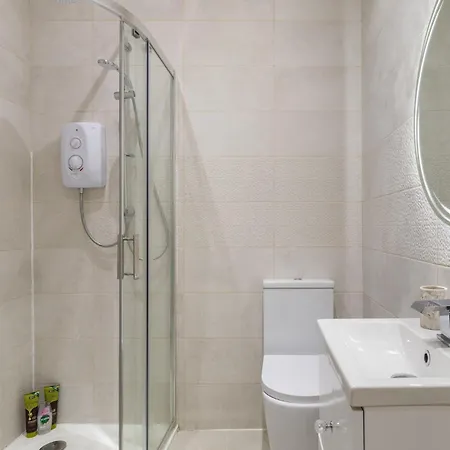 Modern 1-bed In Centre Apartamento Bradford (West Yorkshire)