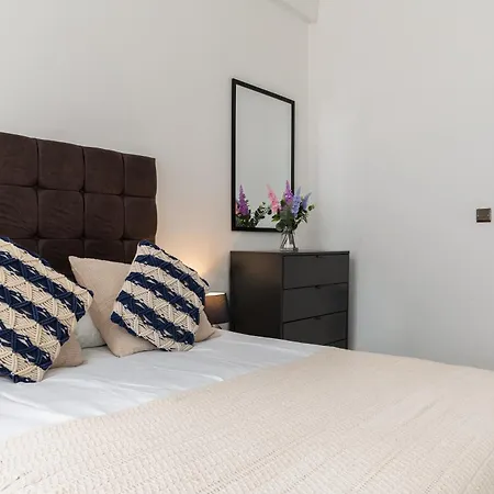 Apartamento Modern 1-bed In Centre Bradford (West Yorkshire)