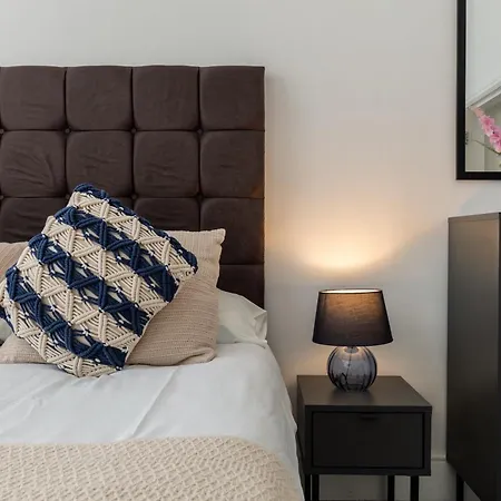 Apartamento Modern 1-bed In Centre Bradford (West Yorkshire)